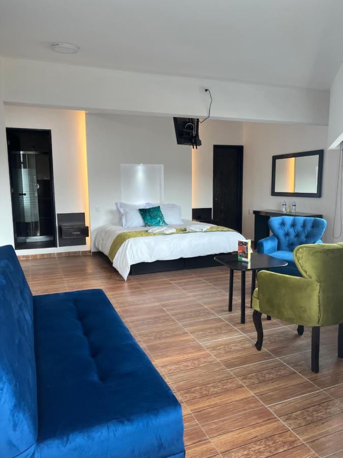 Hotel Tonall'Inn 샌후안토드와캔 외부 사진