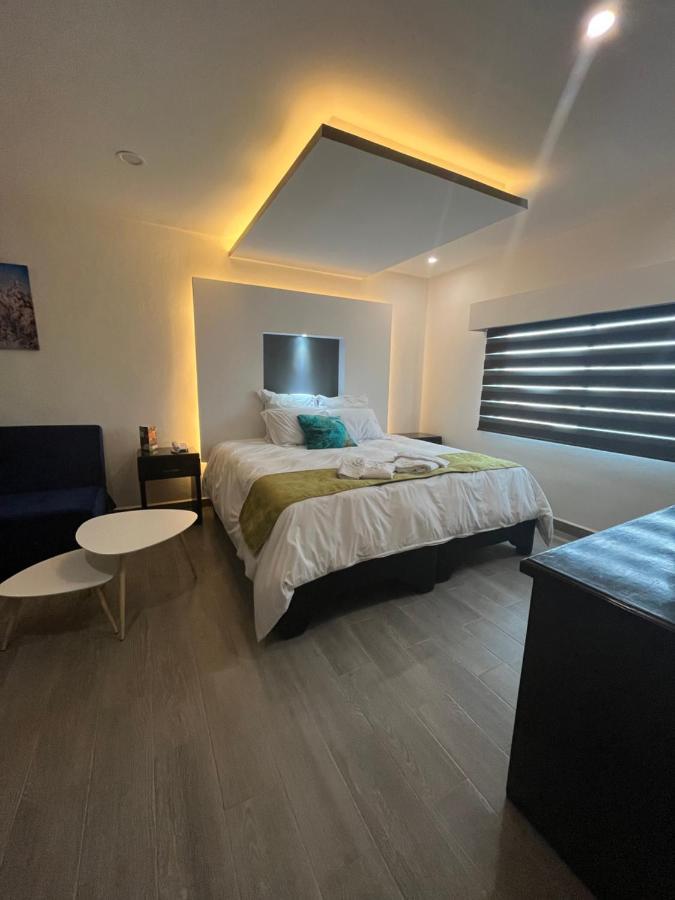 Hotel Tonall'Inn 샌후안토드와캔 외부 사진